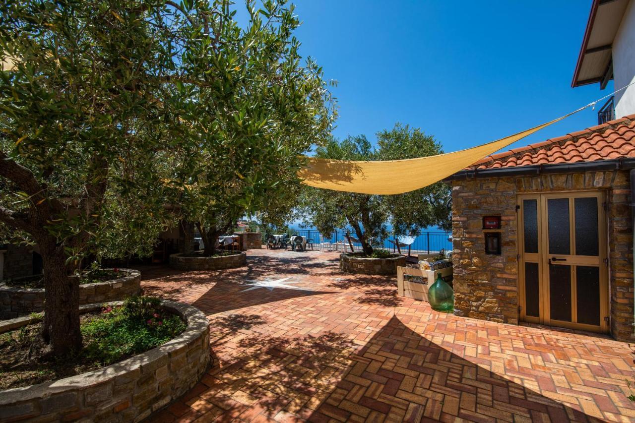 Bed and Breakfast Madonna Della Scala Castellabate Exterior foto